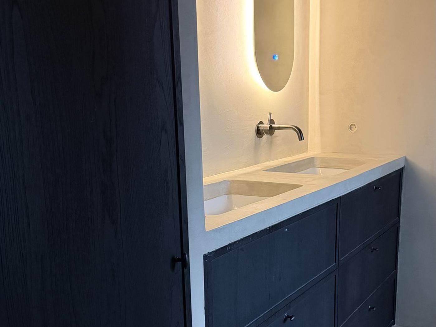 Badkamermeubel, kastwerk op maat in Antwerpen door Cervano